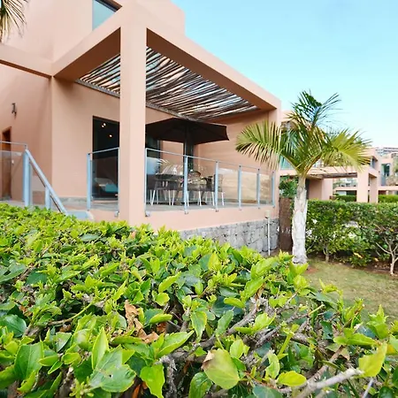Frontline Salobre Golf Holiday home *